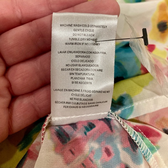 NWT Kut from the Kloth Adali Dress, Size 6, Floral Multi Colored - Picture 8 of 12